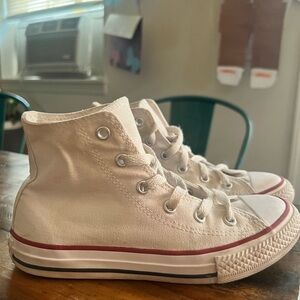 Kids white converse unisex